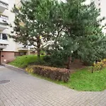 Room, Inflancka 19